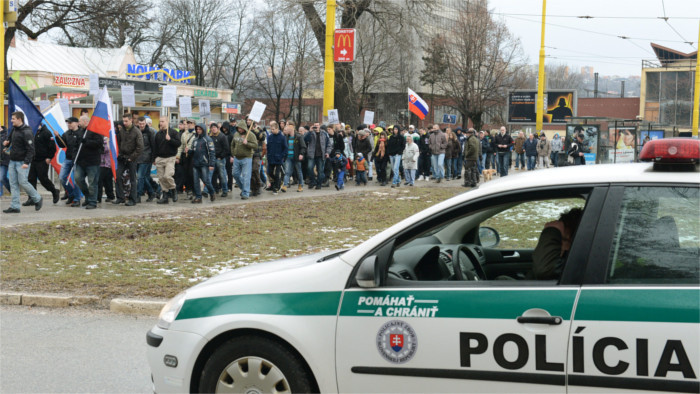 Report reveals rise in extremist ideologies in Slovakia