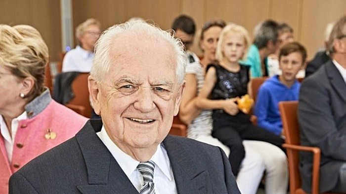 Ein prominenter Karpatendeutscher: Professor Ferdinand Klein (86)