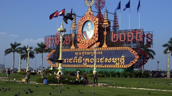 PhnomPenh.jpg (1).jpg