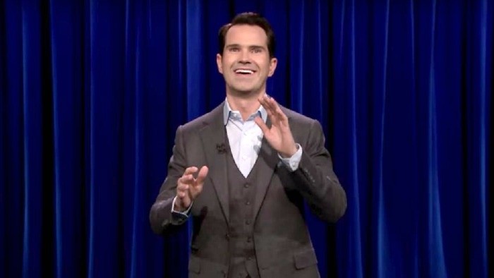 Komik Jimmy Carr: “Mám rád úplne iný druh stand upu, ako je ten môj.”