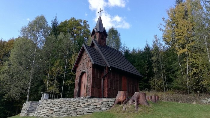 Tannenbaumrinde-Kapelle 