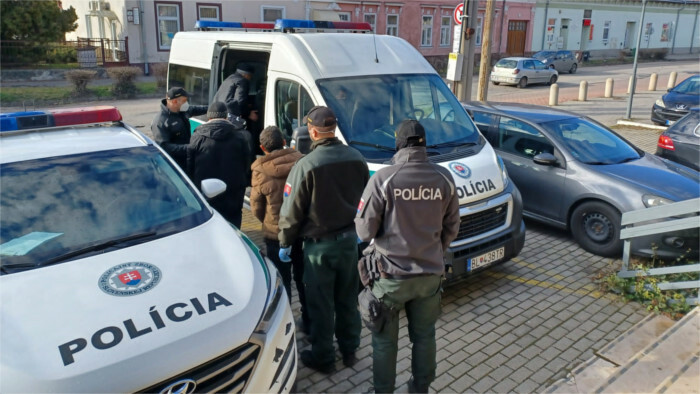 Emergency situation in Bratislava over migration