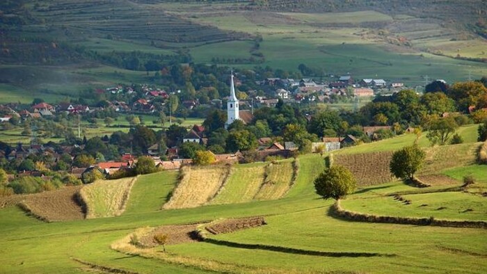 Ako odškodniť majiteľov pozemkov, na ktorých stoja štátne alebo obecné stavby?