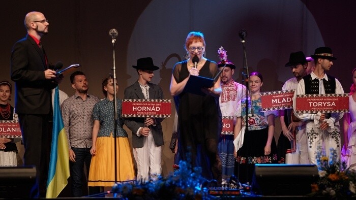 Akademická Nitra présente la création d'ensembles folkloriques universitaires