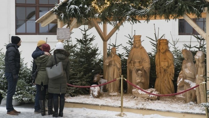 Tradičný drevený betlehem na Bratislavskom hrade 