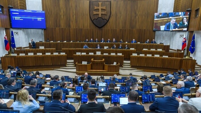 Parlament schválil výdavkové limity