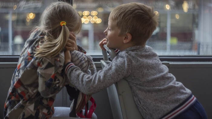 Zásady bezpečného cestovania s deťmi. Viete, akú sedačku by malo mať vaše dieťa?