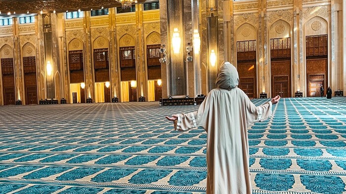 Interiér Veľkej mešity.jpg