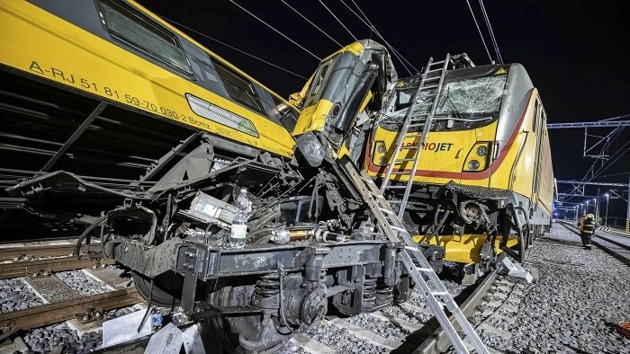 Две словачки погибли в железнодорожной катастрофе в Чехии