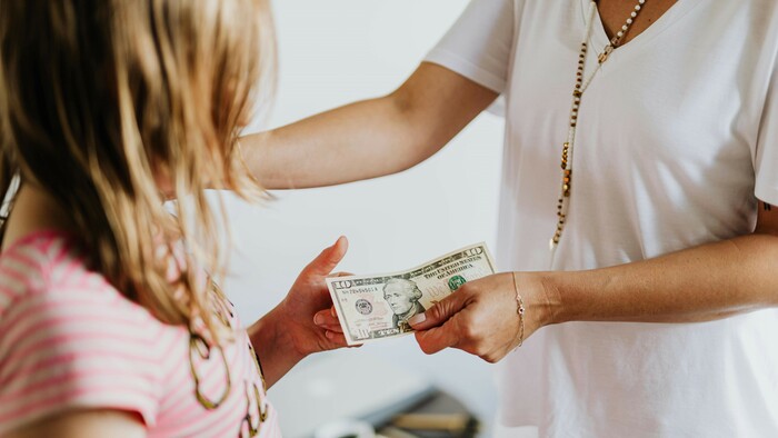 Ako a kedy hovoriť s deťmi o peniazoch?