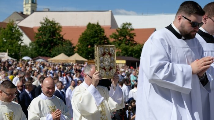 Célébrations nationales des saints Cyrille et Méthode