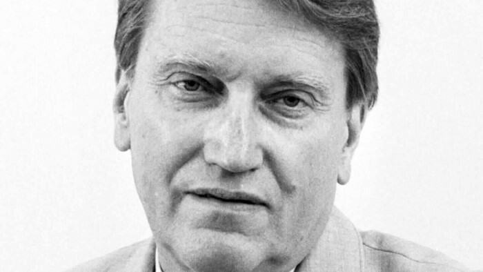 Falleció el escritor y diplomático, Anton Hykisch