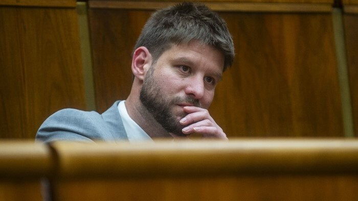 MPs should discuss the dismissal of Šimečka on Thursday