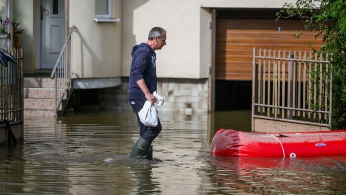 Robert Fico promet des dédommagements pour les inondations