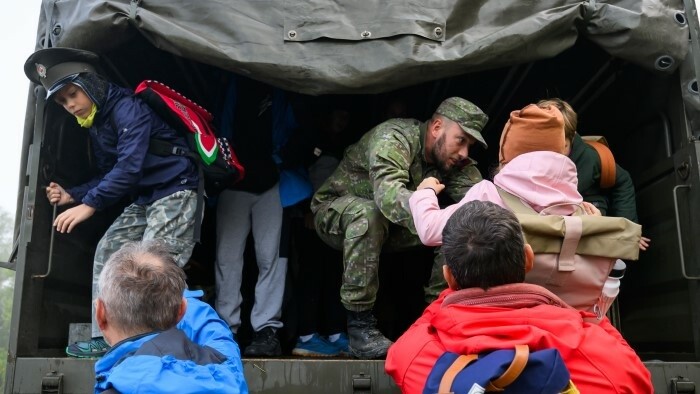 1000 militaires déployés pour faire face aux inondations