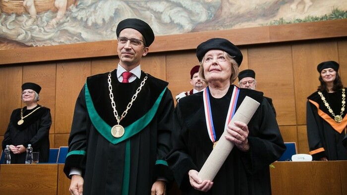 MUNI awards honorary doctorate to Magdaléna Vášáryová