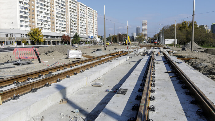 Skúšobná električka v Petržalke v polovici decembra