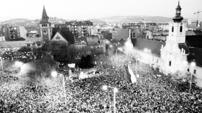 Hlavnými aktérmi Nežnej revolúcie boli študenti