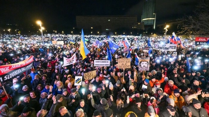 Protests against gov't foreign policy erupt across Slovakia