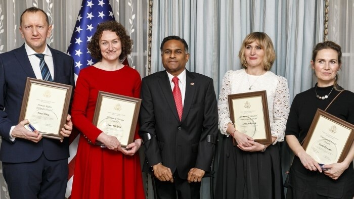 U.S. ambassador honors human rights defenders in Slovakia