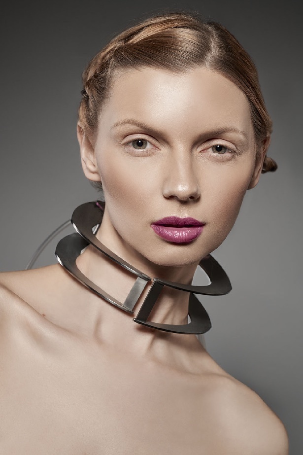 CO7 FINE LINE, choker, foto Petra Rosic.jpg