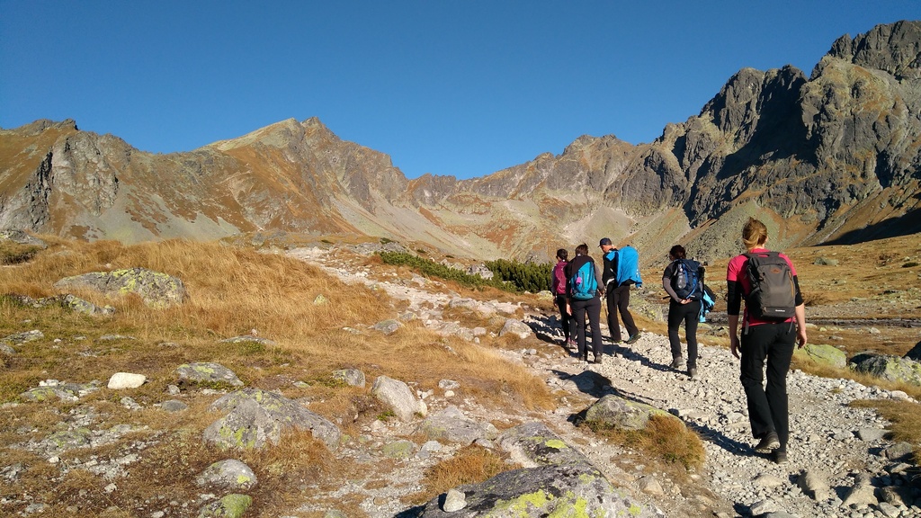 Turisti_Tatry_IMG_20191027_083342.jpg