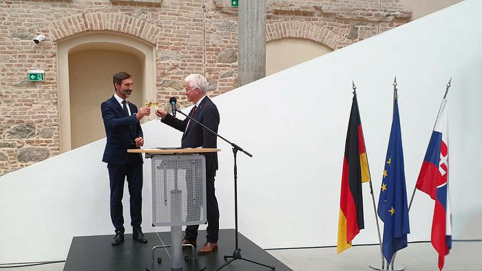 blanar-kurz_Deutsche Botschaft.jpg