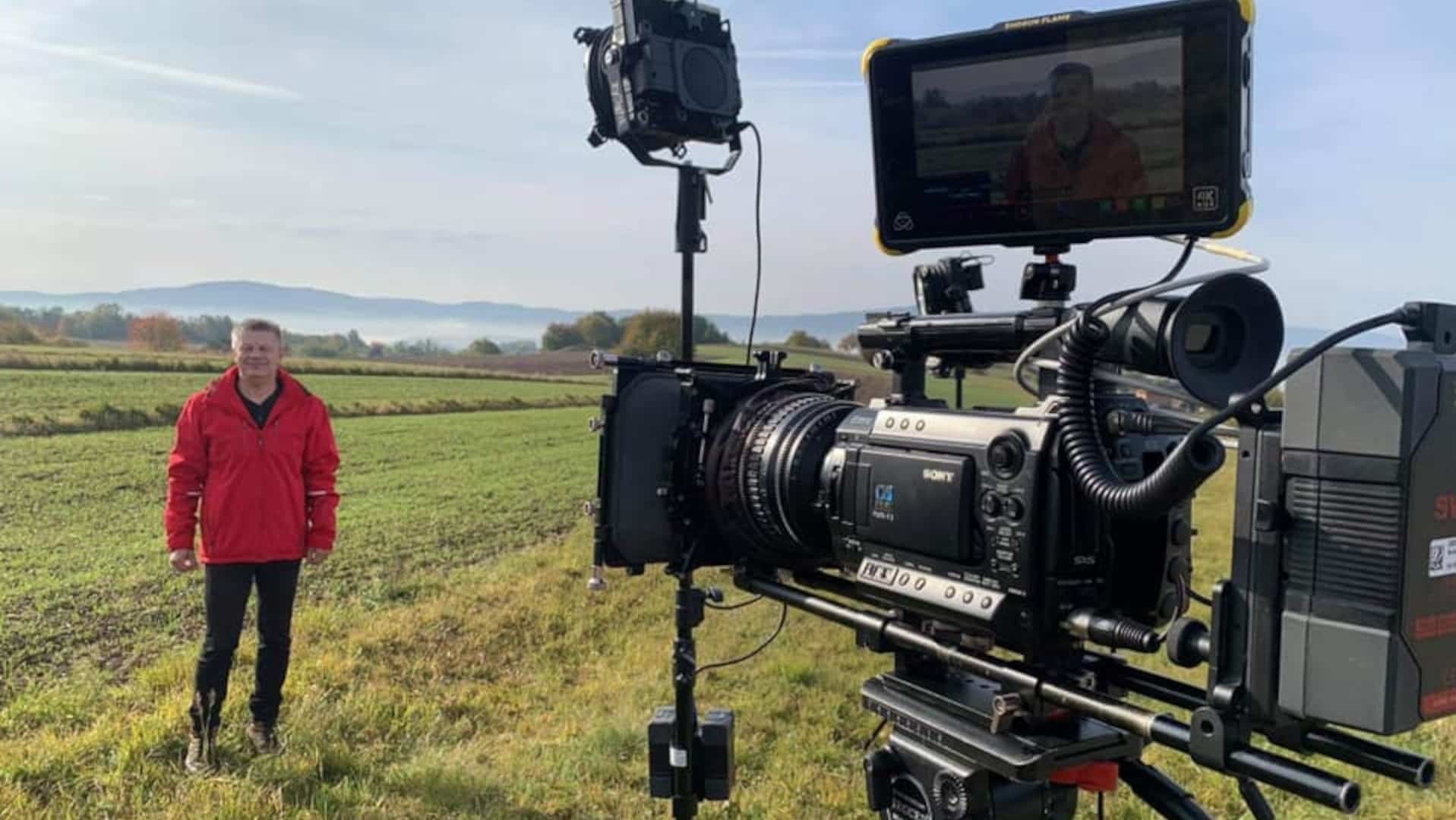 Ján Škorňa vysiela 15 rokov bez prestávky: Veď aj chlieb máme každý deň