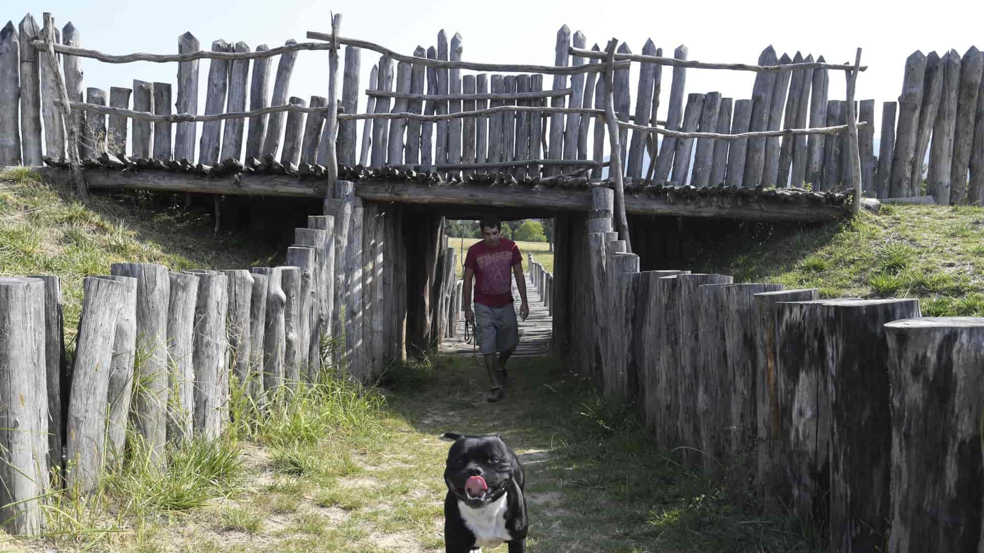 Priťahujú turistov. Najstaršie hračky na svete z Nižnej Myšle majú 4 000 rokov