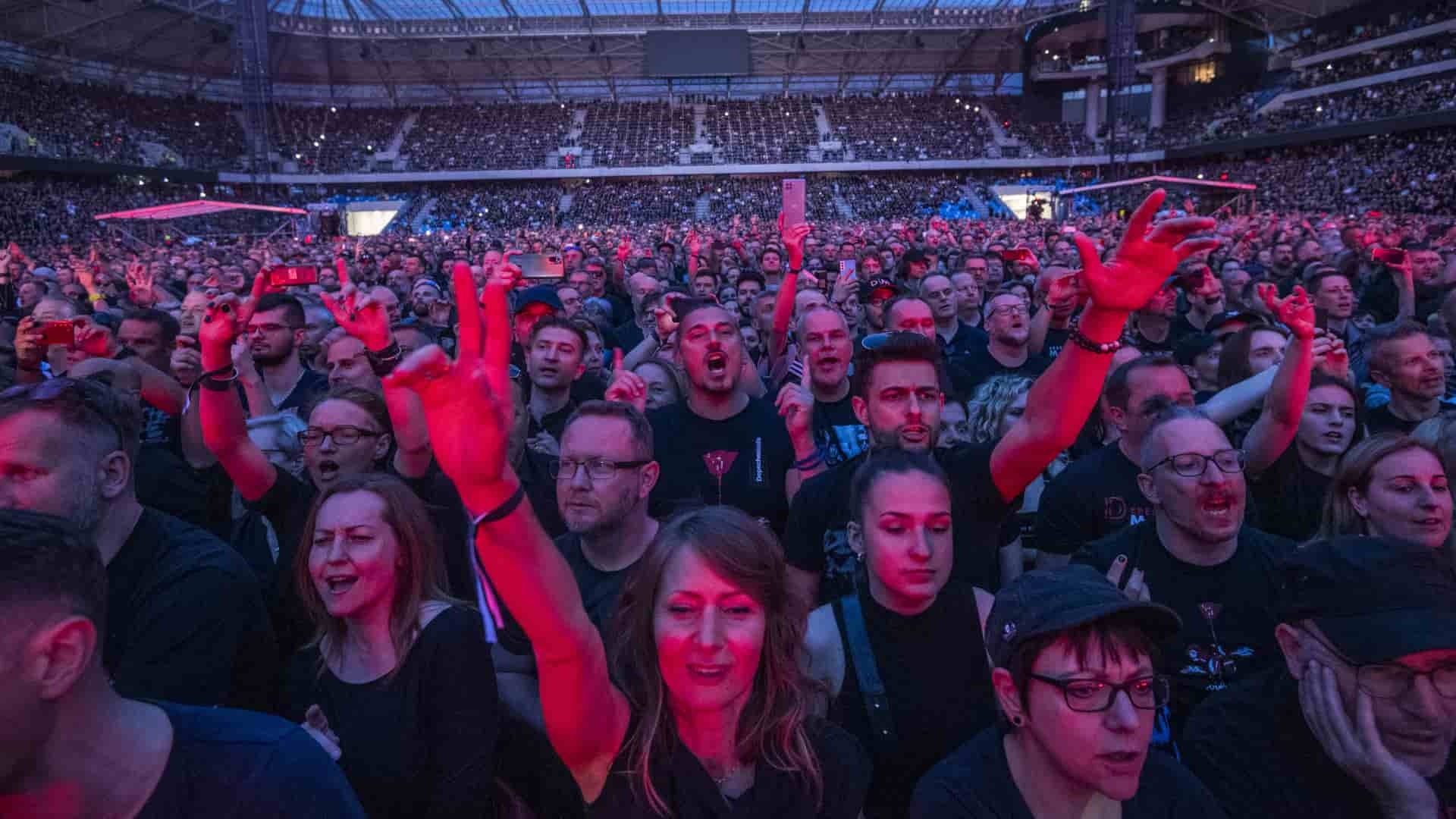 Dvojica z Depeche Mode rozpálila Bratislavu aj bez Andyho Fletchera