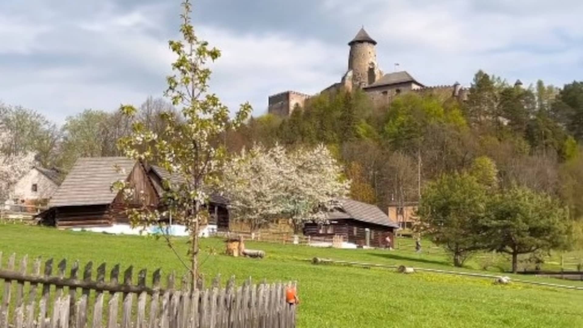 Nastúpte do stroja času. Na Hrade Ľubovňa ožíva unikátny príbeh