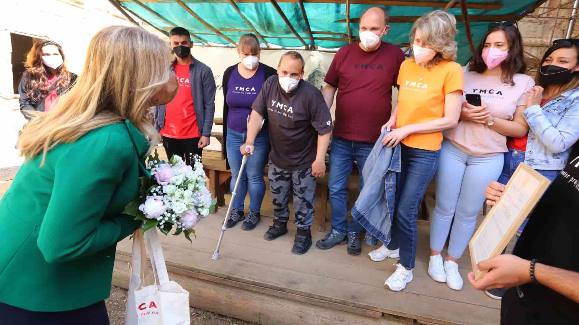 Dávajú im šancu. Miesto, kde vedia, ako pomôcť mladým Rómom kráčať lepšou cestou, oslavuje