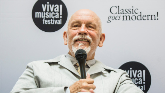 Malkovich viva musica_tasr.jpg