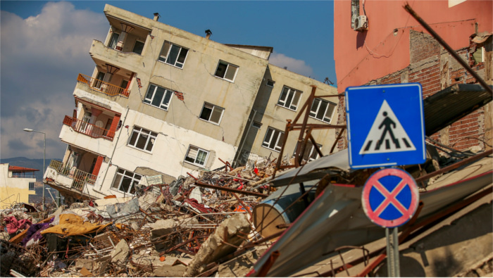 Počet obetí zemetrasenia v Turecku a Sýrii prekročil hranicu 45.000_TASR.jpg