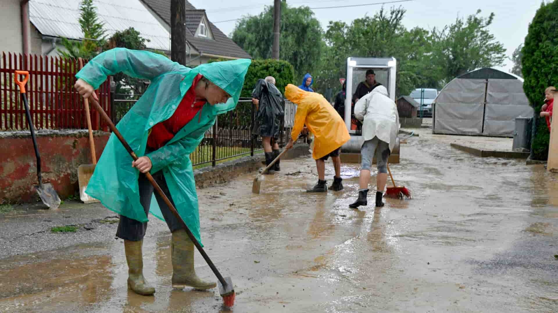 ratnovce-záplavy-Martin-Palkovič-TASR